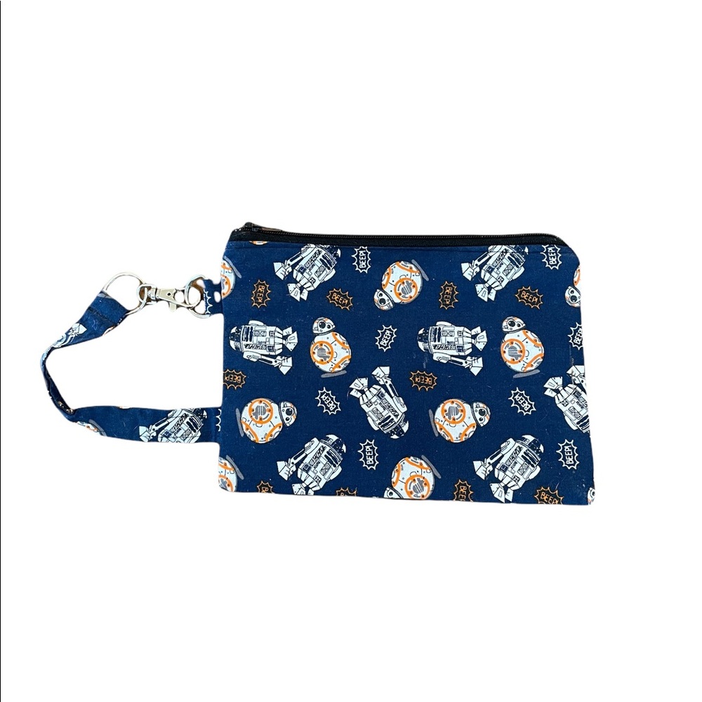Boutique Star Wars Wristlet R2D2 and BB8 NWOT